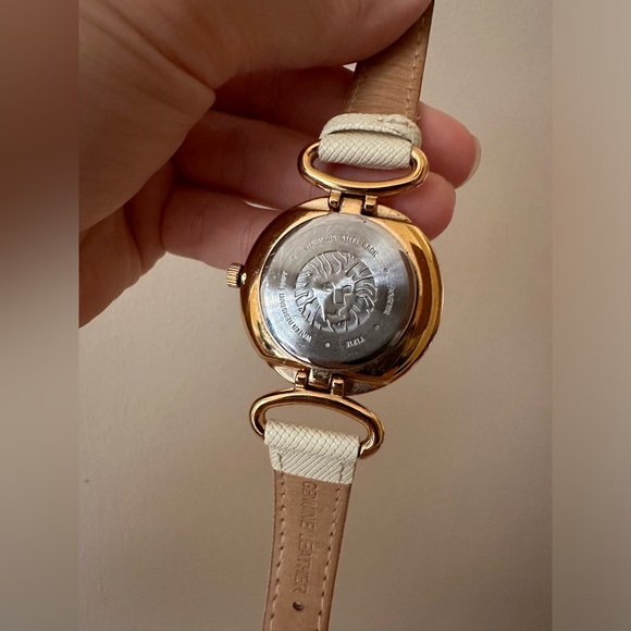 Anne Klein Watch 👌🏻 condition - Picture 6 of 6